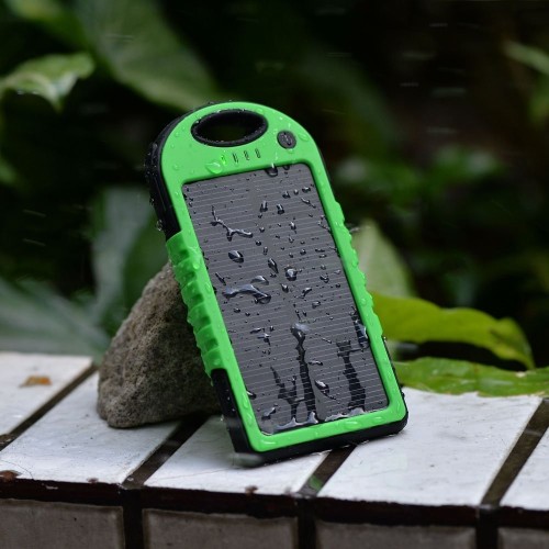 5000MAH NEŠIOJAMA SAULĖS BATERIJA (POWERBANK)