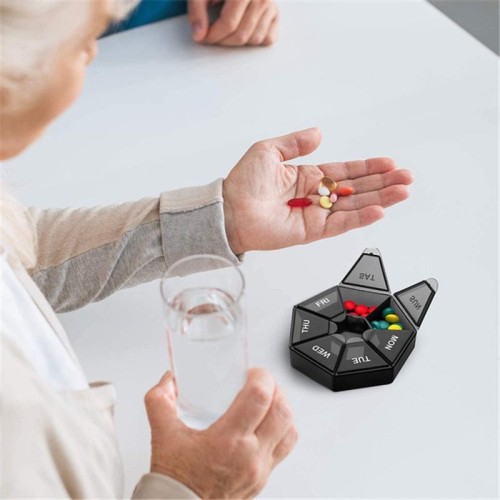 TABLEČIŲ DĖŽUTĖ, 7 SKYRELIAI TABLEČIŲ DĖŽUTĖ, 7 SKYRELIAI